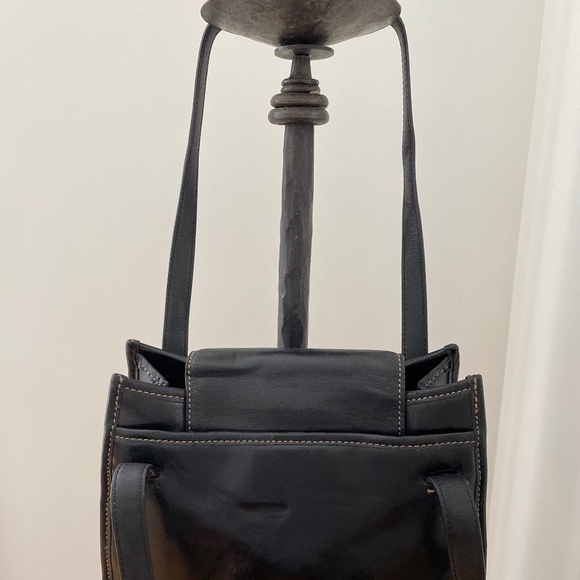 Fab COLE HAAN Black Leather Shoulder Bag - Picture 2 of 9